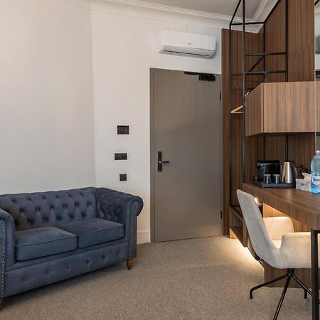 Highline Downtown Aparthotel Oldtown Unirii Square 부쿠레슈티 외부 사진