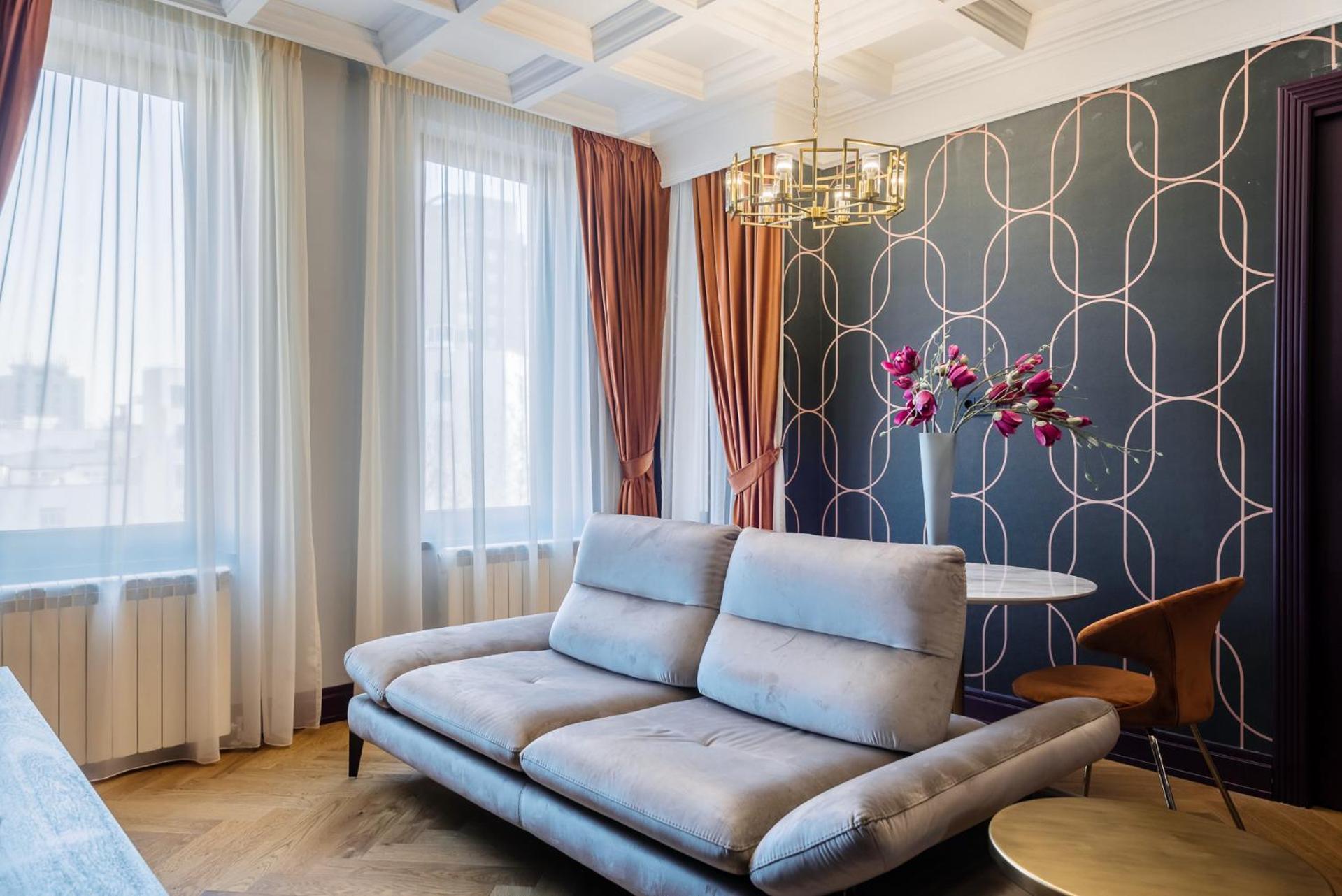 Highline Downtown Aparthotel Oldtown Unirii Square 부쿠레슈티 외부 사진