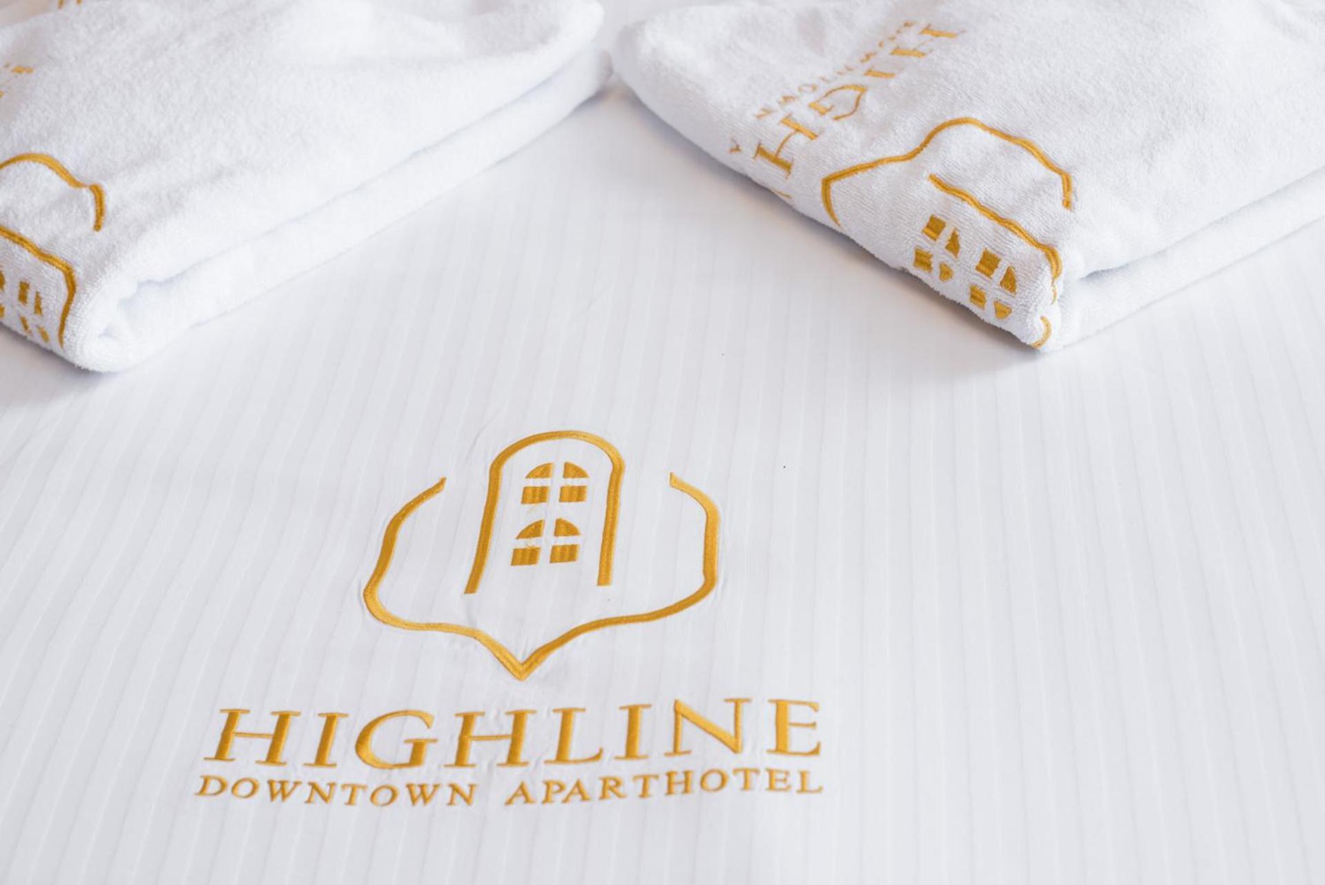 Highline Downtown Aparthotel Oldtown Unirii Square 부쿠레슈티 외부 사진